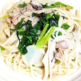 饂飩DEパスタ　《ツナと小カブの和風パスタ》